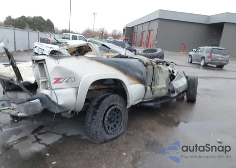 2005 GMC Sierra 1500 Slt из США, поврежденный, VIN 1GTEK19B15E221904